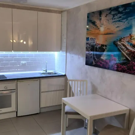 Апартаменты Monolocale Flores *